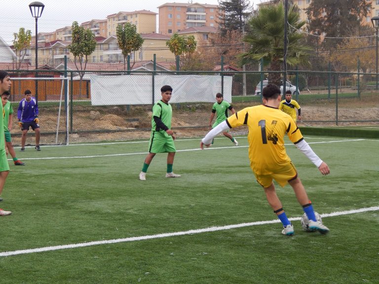 Colegio Manuel Bulnes Prieto fue el gran ganador del 2° Campeonato Interescolar de Fútbol de Quilpué
