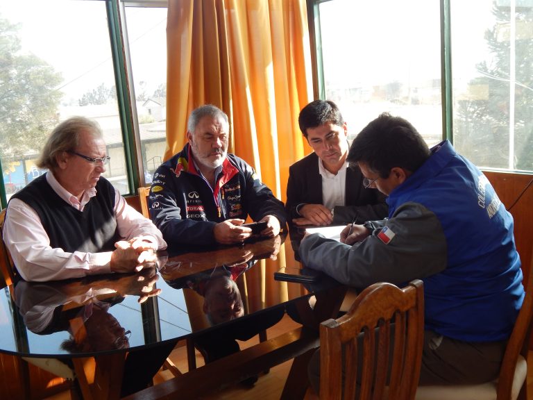 Colegio Industrial Andrés Bello López y Club de Automovilismo de Quilpué acuerdan importante vínculo de colaboración