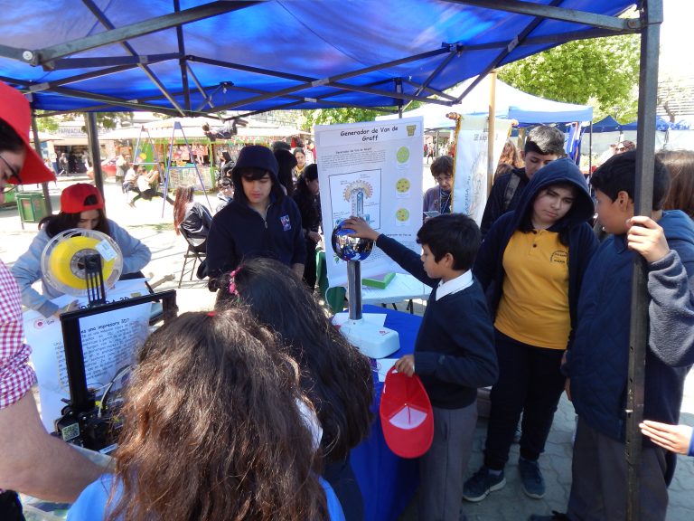 Quilpué celebró a las ciencias y la tecnología con una gran Feria Comunal Escolar