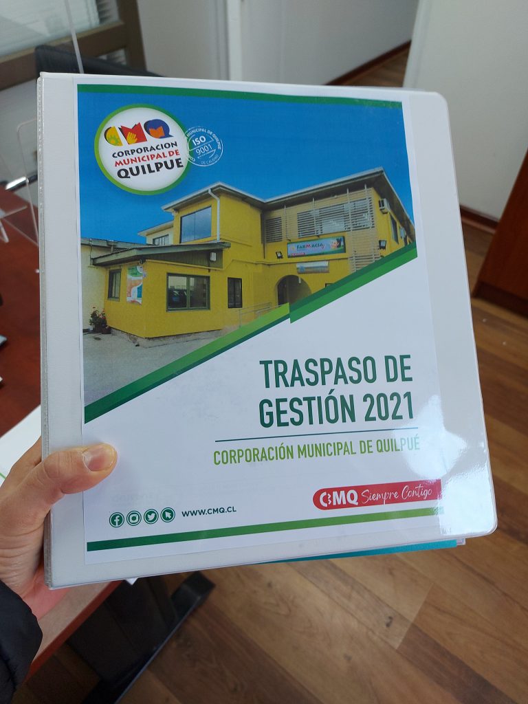 Entregan acta de traspaso de gestión de la Corporación Municipal de Quilpué a nuevas autoridades