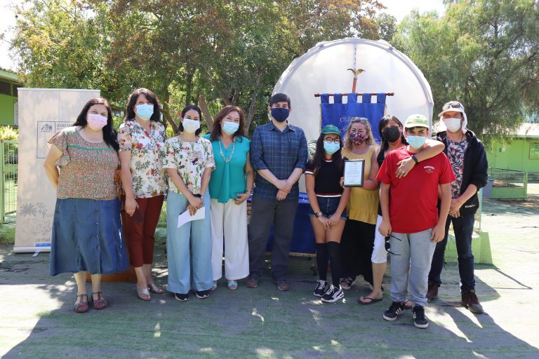 Colegio Luis Cruz Martínez se adjudicó por cuarta vez Fondo de Protección Ambiental