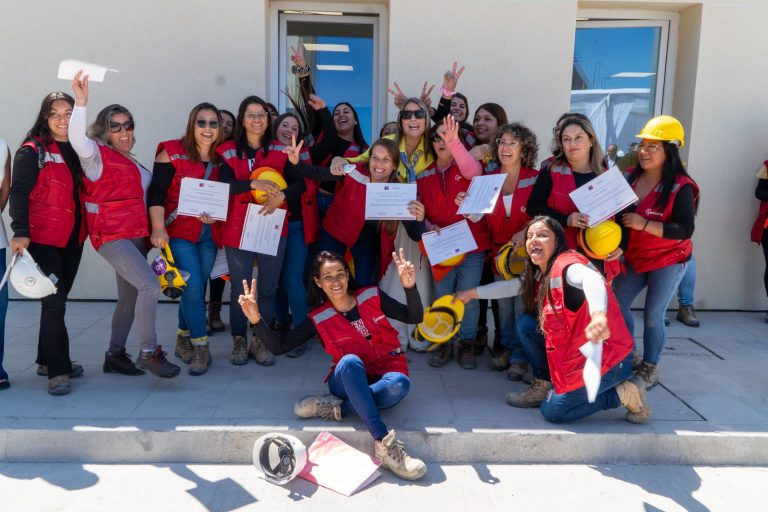 ¡Inauguramos Sala Cuna y Jardín Infantil construido 100% por Mujeres!