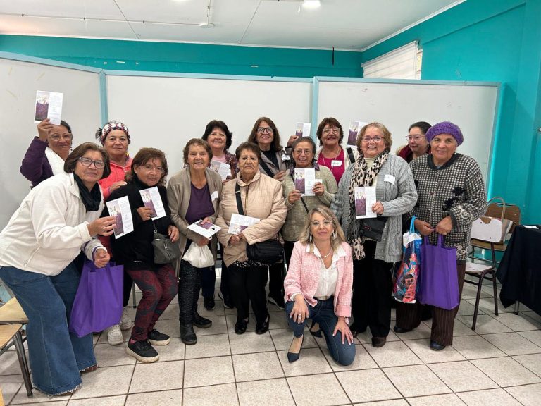 Clausura del Mes de la Mujer con una Gran Jornada en CESFAM Pompeya