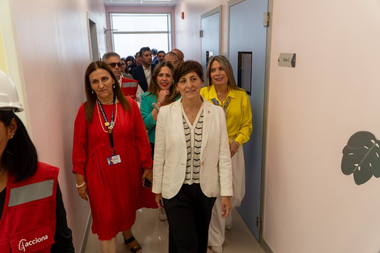 Importante Visita en Quilpué: Autoridades Supervisan Avances en Salud