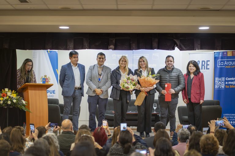 Cecilia Bolocco, Fundación CARE y Municipio juntos en la prevención del cáncer