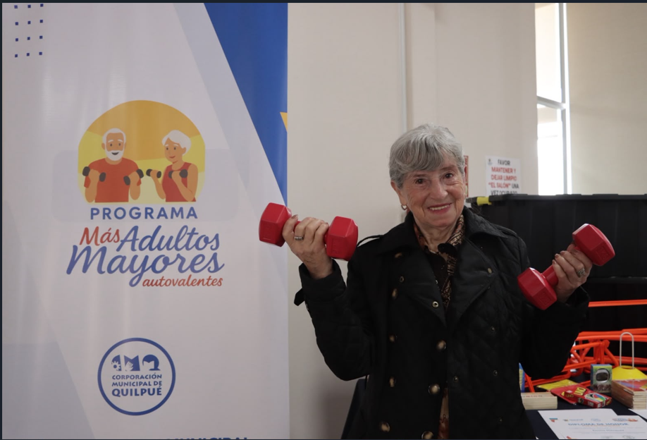 Quilpué fortalece una red de líderes comunitarios para promover la estimulación funcional en personas mayores